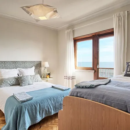 Fuer 17 Personen Und 1 Kind In By Interhome Appartement Lisboa