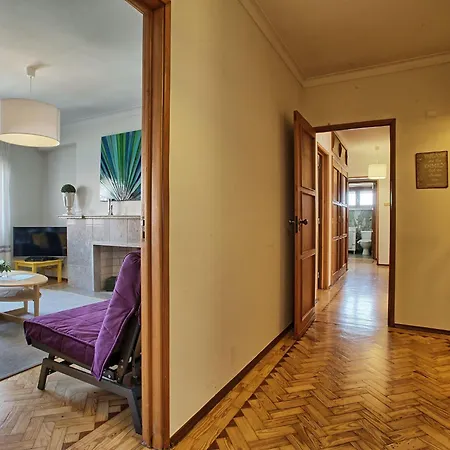 Appartement Fuer 17 Personen Und 1 Kind In By Interhome Lisboa