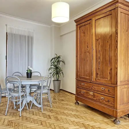 Fuer 17 Personen Und 1 Kind In By Interhome Appartement *