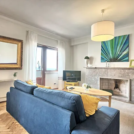 Fuer 17 Personen Und 1 Kind In By Interhome Appartement Lisboa