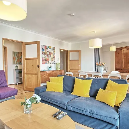 Fuer 17 Personen Und 1 Kind In By Interhome Appartement