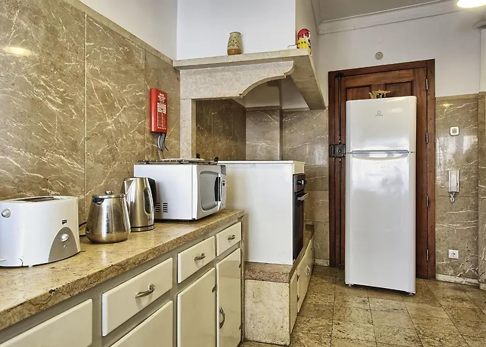 Fuer 17 Personen Und 1 Kind In By Interhome Апартаменты *