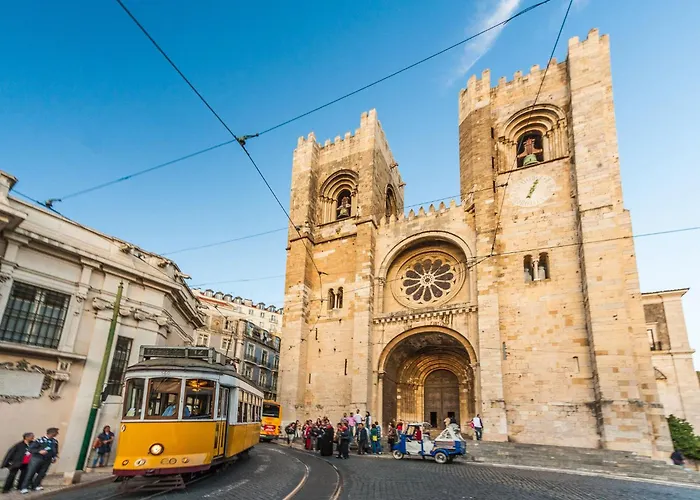 Апартаменты Fuer 17 Personen Und 1 Kind In By Interhome Лиссабон