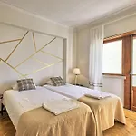 Fuer 17 Personen Und 1 Kind In By Interhome Apartman *